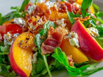 Salade Pêches Crémeuse : Recette Facile et Savoureuse