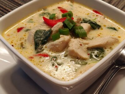 Soupe Thaï Express : Recette Facile et Rapide pour un Dîner Savoureux