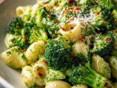 Pâtes Brocoli Crémeuses : Recette Facile et Savoureuse