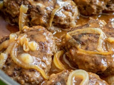 Steaks Salisbury Maison : Recette Authentique et Savoureuse