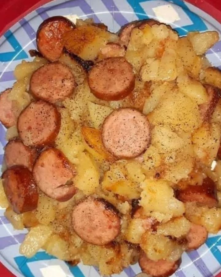 Pommes Sautées Saucisse : Recette Facile et Savoureuse 2 Pommes Sautées Saucisse