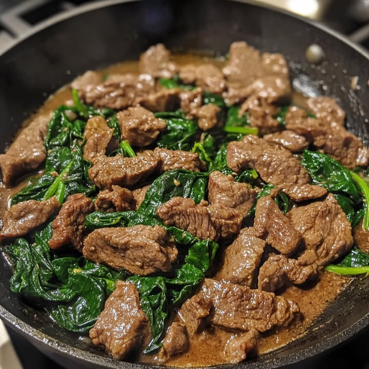 Boeuf Épinards Ail Beurré: Recette Facile et Savoureuse 2 Boeuf Épinards Ail Beurré