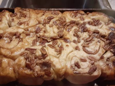 Buns Collants Caramelisés : Recette Facile et Savoureuse