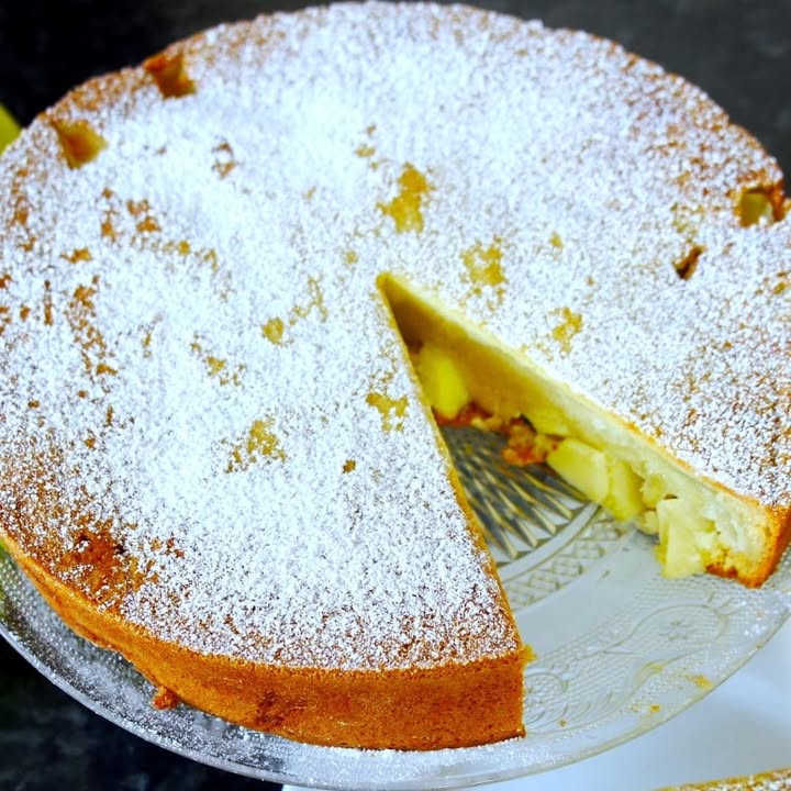 Gâteau Pomme Sharlotka : Recette Russe Simple et Délicieuse 2 g teau pomme sharlotka