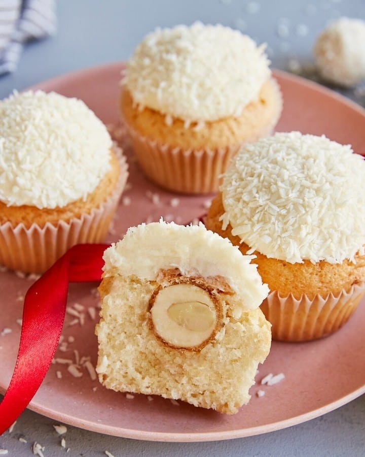 Muffins Raffaello Cococream : Recette Facile et Délicieuse 2 muffins raffaello cococream