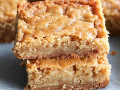 Barres Coco Fondantes : Recette Facile et Délicieusement Exotique